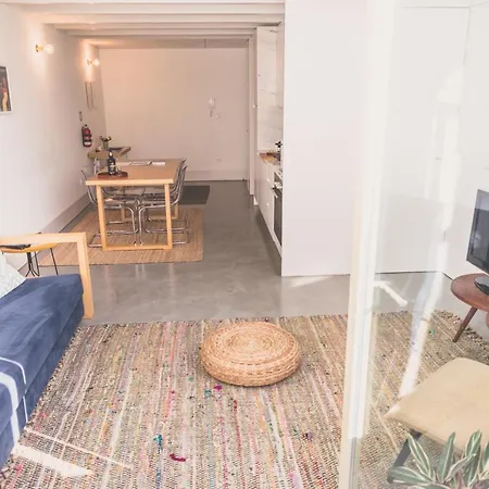 Apartment Veiga Garden House *